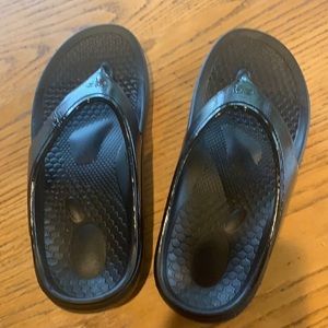 Spenco sandal Fusion Fade black 10 worn once